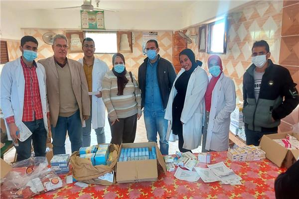 جامعة الزقازيق قافلة طبية
