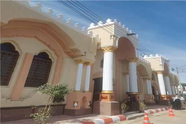بتكلفه 4 مليون جنية .. محافظ قنا يفتتح أعمال إحلال وتجديد مسجد الشيخ عامر بالحميدات 