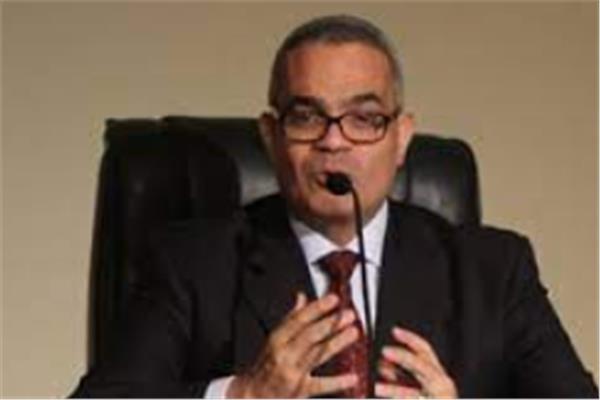السفير صلاح عبدالصادق مساعد وزير الخارجية للشئون القنصلية والمصريين بالخارج
