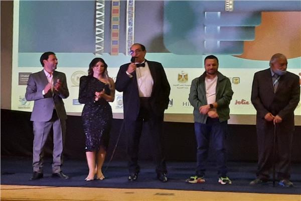 المخرج مجدي أحمد علي وأبطال فيلم "٢ طلعت حرب"