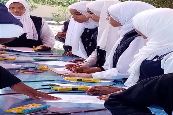الاستخدام المفرط للتكنولوجيا بثقافة البحر الأحمر 