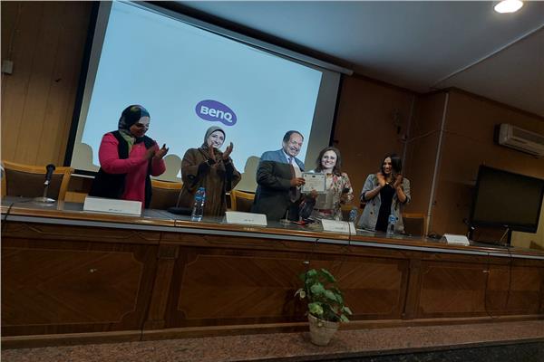  جناح جامعة عين شمس بالملتقى الدولي للجامعات والمنح EDUGATE