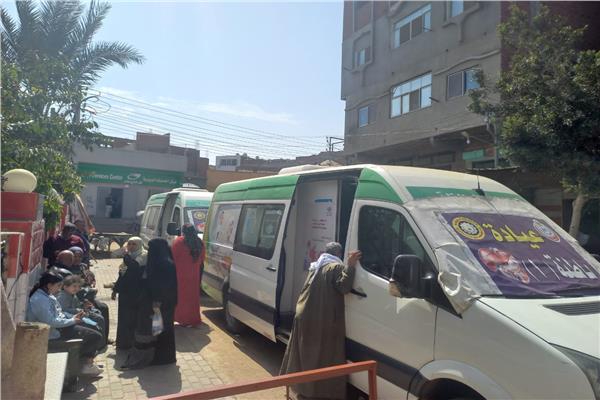 قافلة طبية علاجية بقرية كفر الشيخ هلال 