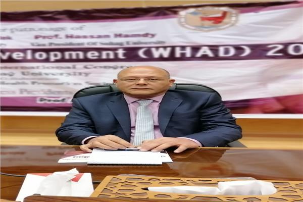 رئيس جامعة سوهاج
