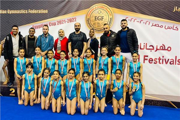 لاعبات فريق الجمباز بمركز الجزيرة 