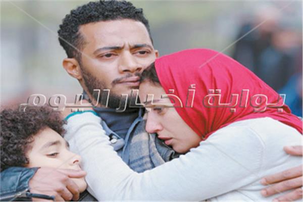 محمد رمضان ودينا الشربينى فى مشهد من مسلسل «مشوار»