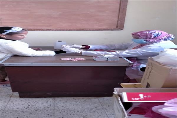  فحص ٧٣٦٥٦٦ طالب لعلاج أمراض سوء التغذية بمدارس البحيرة