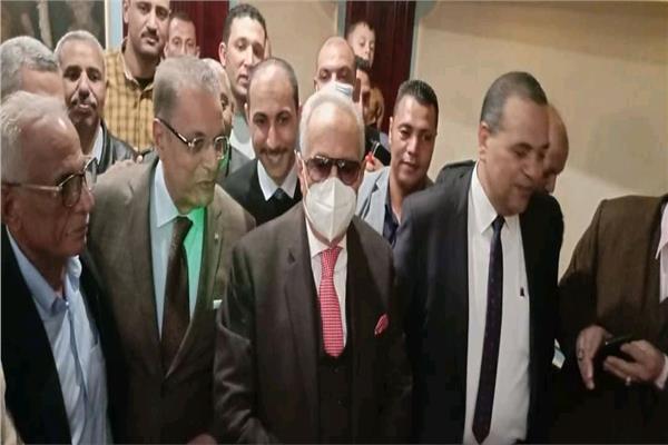 بركات يهنىء يمامة لفوزه برئاسة حزب الوفد  