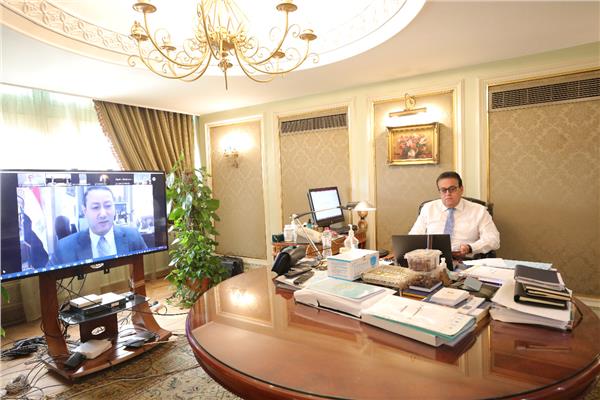  الدكتور خالد عبدالغفار وزير التعليم العالى والبحث العلمي