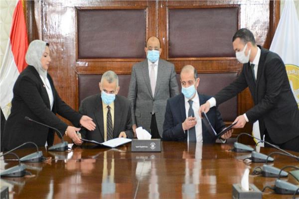  توقيع برتوكول