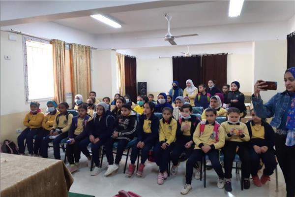 مدرسة أهالينا بالقاهرة   