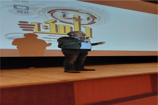 جانب من محاضرة بعنوان«مبادئ الإخراج السينمائي»