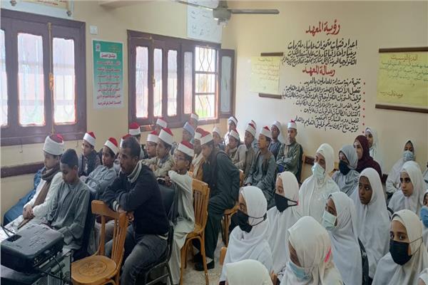"ندوة"  لطلاب ازهر مدينة قفط