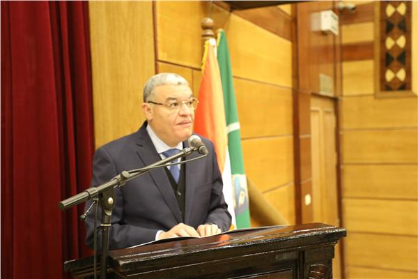 اللواء أسامة القاضي محافظ المنيا