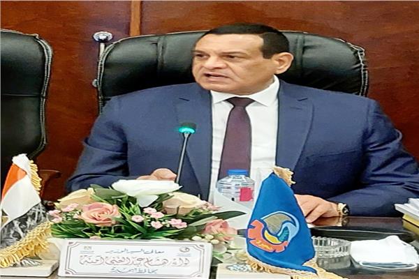 محافظ البحيرة 
