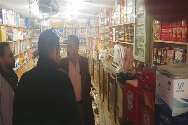 ضبط 3 طن سكر تمويني