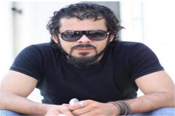 الفنان منذر رياحنة