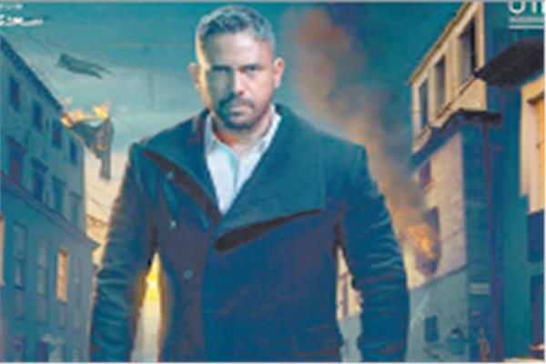 امير كرارة فى أفيش مسلسل «العائدون»