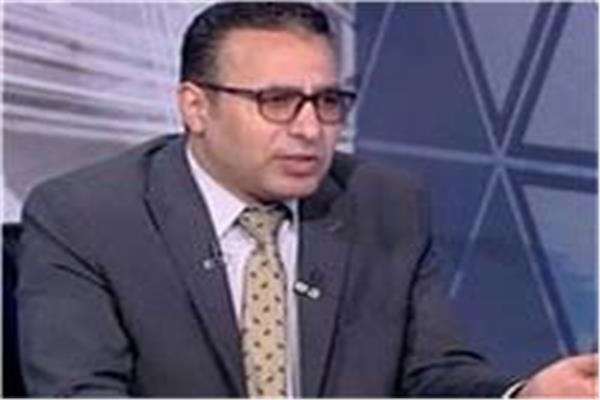محمد عبدالهادي، الخبير بأسواق المال