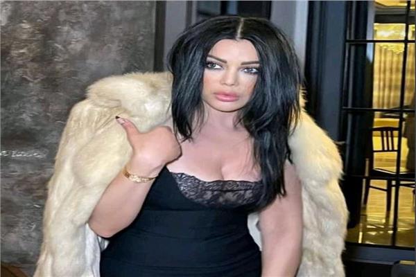 هيفاء وهبي