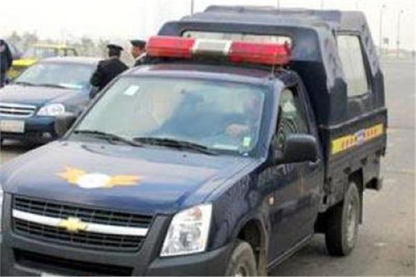 الداخلية تلقي القبض على صاحب السياره المصادمة بالمواطنين  في شارع العشرين