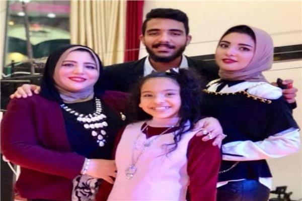 هدى عبد العزيز
