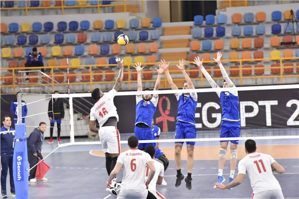 طائرة الزمالك يهزم سموحة في ربع نهائي الدوري 