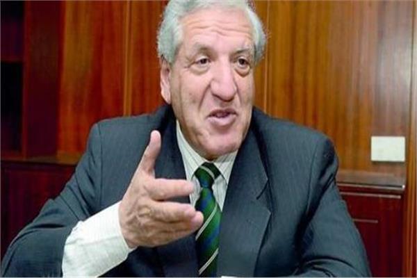 النائب فخري الفقي رئيس لجنة الخطة والموازنة في مجلس النواب