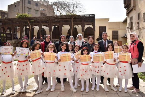 متحف جاير آندرسون ينظم معرضا للفن التشكيلي لعيد الأم 