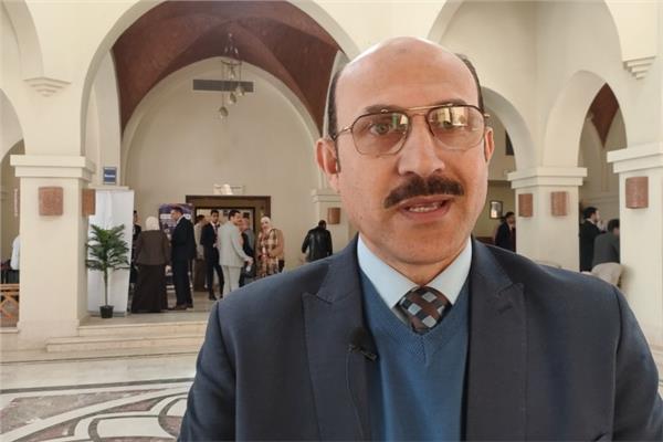 دكتور أحمد عزب