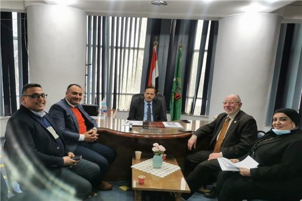 مباحثات فى الشأن الصيدلى بين نقيب الصيادلة ووكيل وزارة الصحة بالمنوفية 