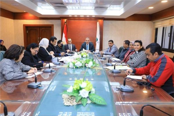  محافظ سوهاج يوافق على منح  تراخيص استئناف البناء  لبعض المواطنين