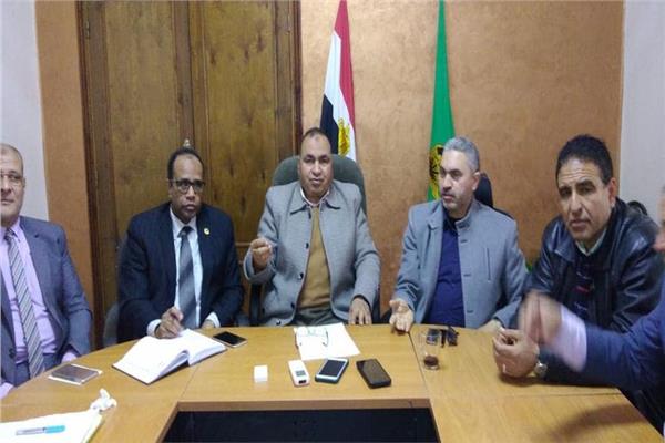 اجتماعا بديوان عام مديرية الزراعة