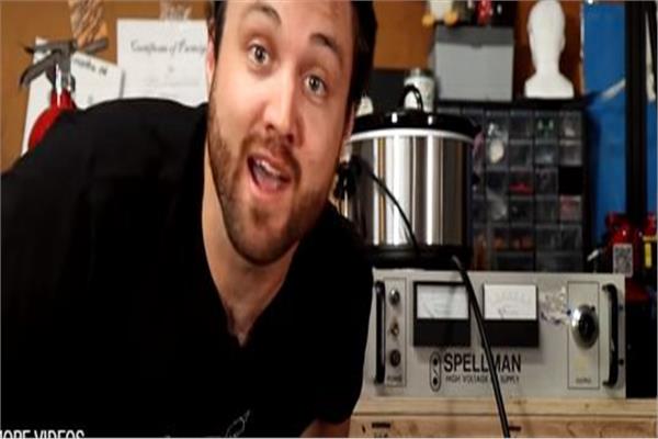 أمريكي يبتكر جهاز أشعة X-Ray في المنزل