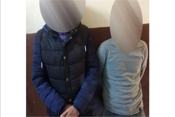 المتهمين