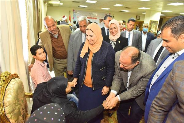تكريم الأمهات المثاليات 
