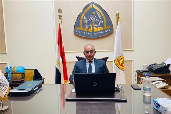  الدكتور عثمان شعلان رئيس جامعة الزقازيق