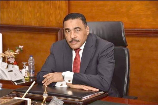 اللواء خالد شعيب محافظ مطروح