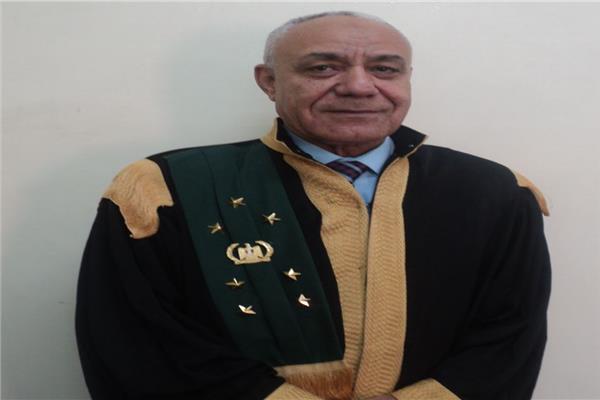 المستشار عبد الباسط قاسم رئيس محكمة الجنايات