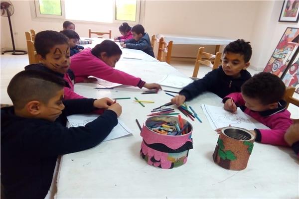 "الأم في عيون الشعراء" بثقافة حسن فتحى بالأقصر