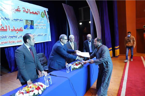 تسليم 3825 وثيقة تأمين تغطى الوفاة