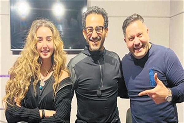 حلمى مع إدوارد وهنا أثناء تسجيل «العصمة فى إيدى»