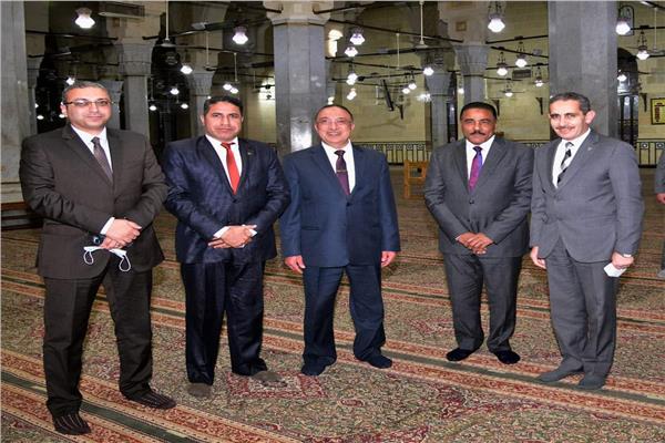 محافظو الغربية والاسكندرية ومرسي مطروح يزورون مسجد  السيد البدوي بطنطا 