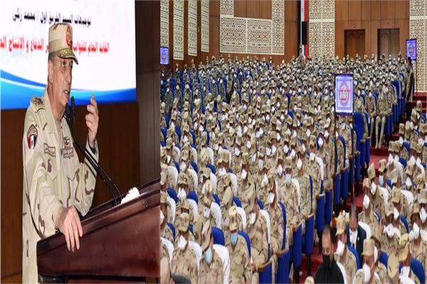 وزير الدفاع يلتقي بمقاتلي الجيش الثاني الميداني والمنطقة الغربية العسكرية
