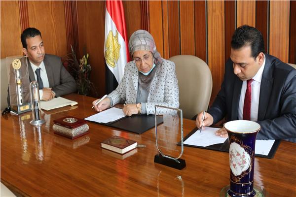  قنا توقع بروتكول تعاون مع المعهد القومي للاتصالات لتأهيل الخريجين  لسوق العمل ضمن حياة كريمة    