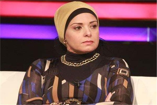 الفنانة صابرين