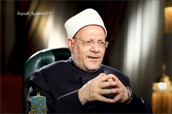  الدكتور شوقي علام