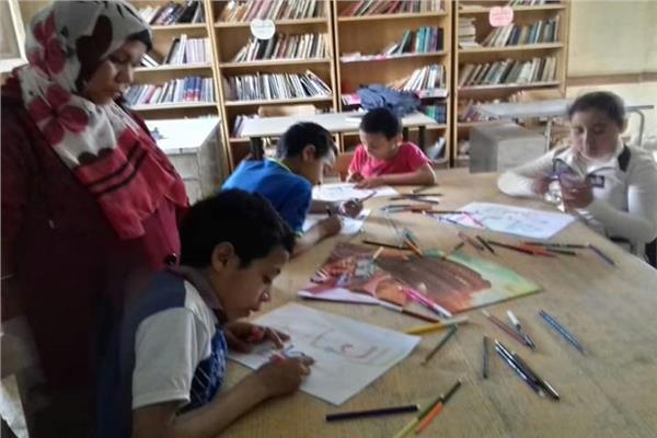ثقافة المنيا تقدم ورشة فنية لعمالة الأطفال بالعمارية  