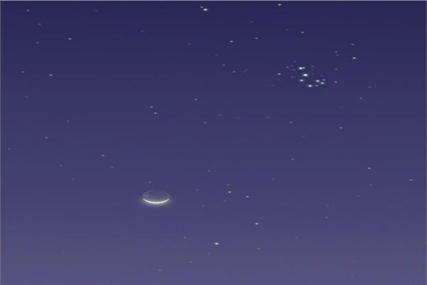 اليوم.. هلال رمضان قرب الثريا