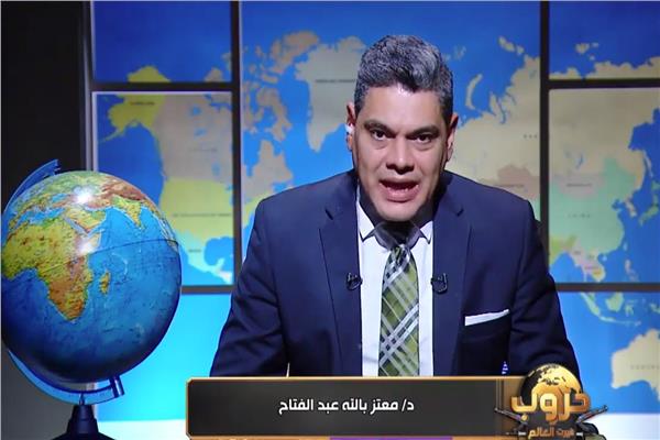  الإعلامي الدكتور معتز عبد الفتاح
